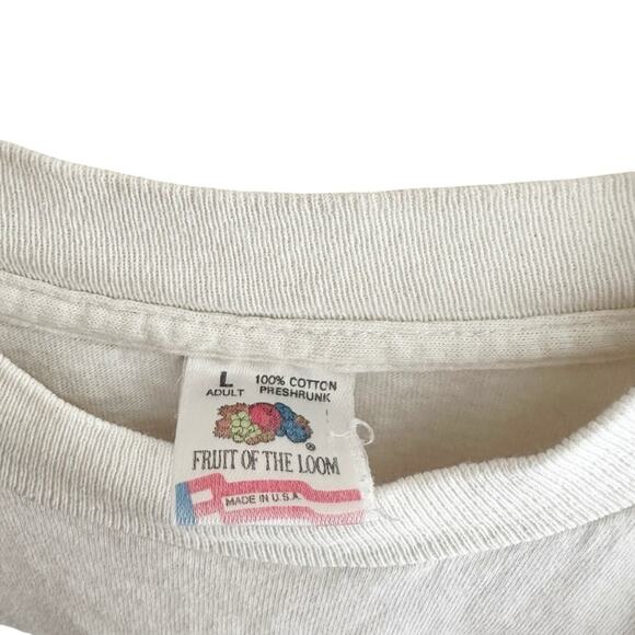 Vintage ‘96 Alaska Native White Wolf Single Stitch Fruit of the Loom T-Shirt - Picture 3 of 4